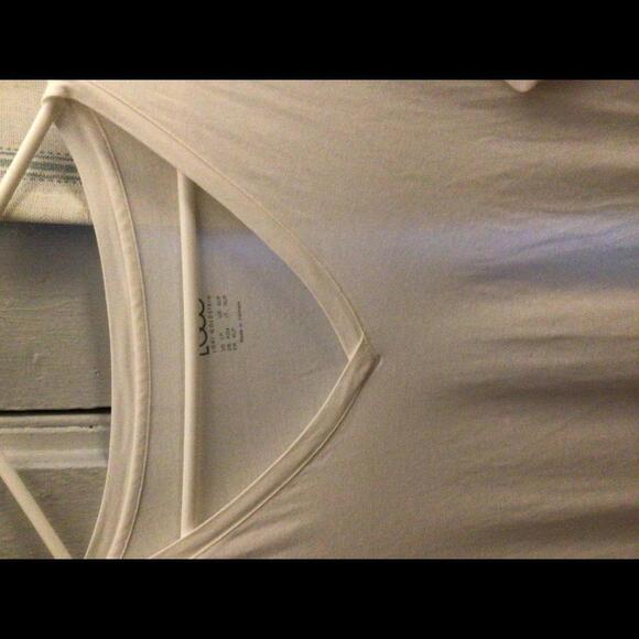 Logo by Lori Goldstein White Short sleeved Tunic with chiffon trim Large Petite - Picture 3 of 7